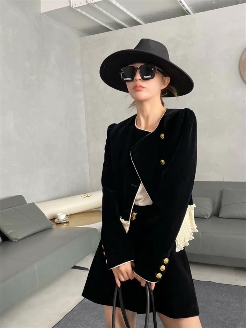 【现货】高品质丝绒外套，其它，色调轩