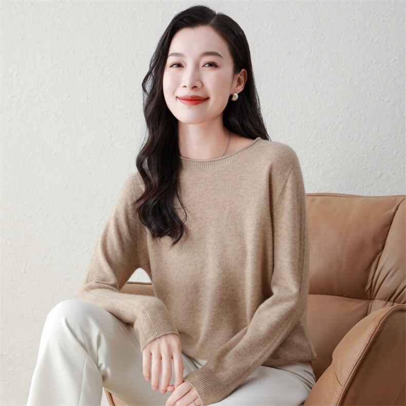 100%纯羊绒女圆领秋冬内搭洋气纯色上衣,女装羊绒衫,阿舍尔精品