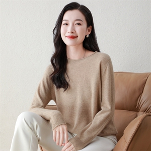 100%纯羊绒女圆领秋冬内搭洋气纯色上衣图片