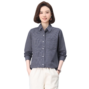 格子衬衫女春秋2024年新款宽松薄款妈妈时尚洋气休闲纯棉长袖上衣图片