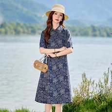 现货2025年夏季文艺复古印花妈妈休闲连衣裙，女装连衣裙，依恋蒂丝
