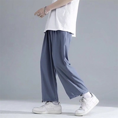 蓝色