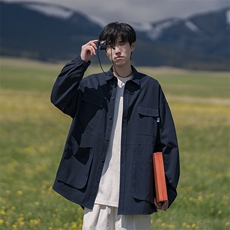 藏青色