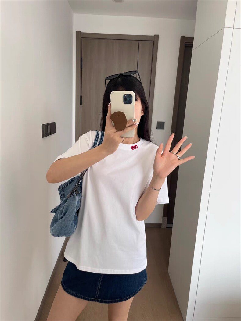韩系小刺绣休闲运动显瘦圆领短袖图片