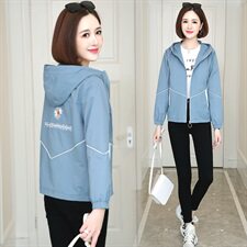 短外套女2021春秋装新款女装时尚休闲连帽春秋女士风衣外套，女装短外套，依恋蒂丝