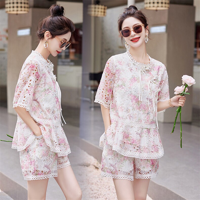 高档品牌2025年夏季新款气质时尚轻奢刺绣设计高级感百搭新中式风，女装套装/套裙，依路服饰