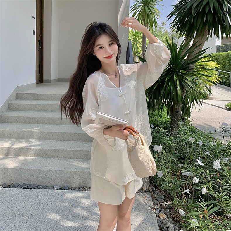 新中式国风刺绣衬衫套装女2025夏季新款防晒盘扣上衣短裤两件套潮,女装套装/套裙,2C088