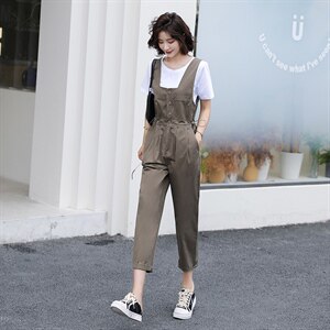 2025新款减龄洋气时尚背带裤女秋宽松显瘦休闲裤小个子，女装牛仔裤，梦懿尔