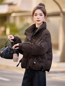 新标90白鸭绒短款印花波点羽绒服女2025冬季新款图片
