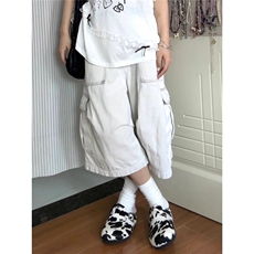 白色