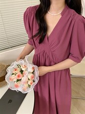 夏季新款简单大气连衣裙，女装连衣裙，唇蔻