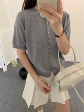 时尚百搭精纺羊毛多扣圆领短袖开衫，女装T恤，艾米娇羊绒