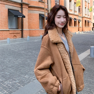 橘色皮毛一体羊羔毛绒外套女冬季2025新款韩系宽松加厚麂皮绒大衣,女装棉衣/棉服,欣美人