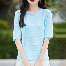 夏季新款简约时尚百搭女士天丝圆领几何肌理短袖，女装T恤，暖烁羊绒