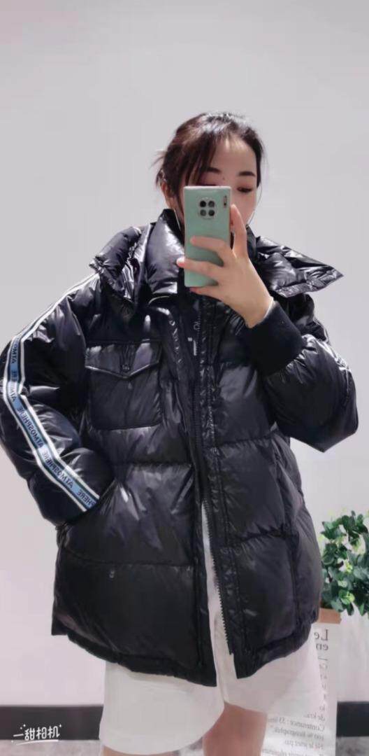 羽绒服，女装羽绒服，六月