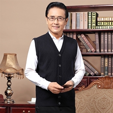 藏青色
