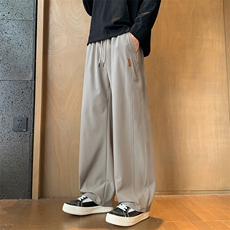 卡其色