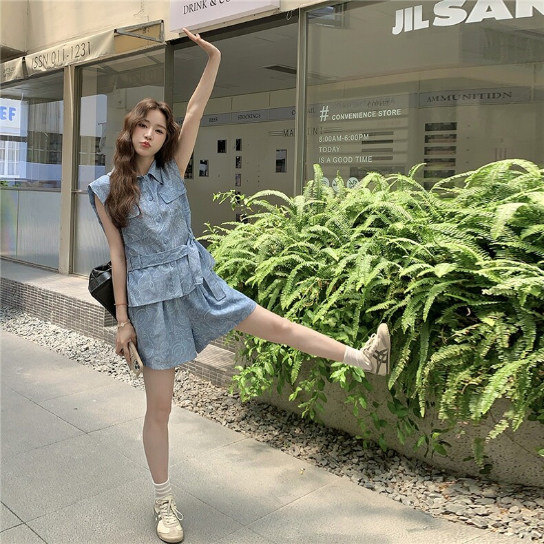 现货高档面料印花衬衫短裤两件套2C090-8875-P155-K228,女装套装/套裙,2C090