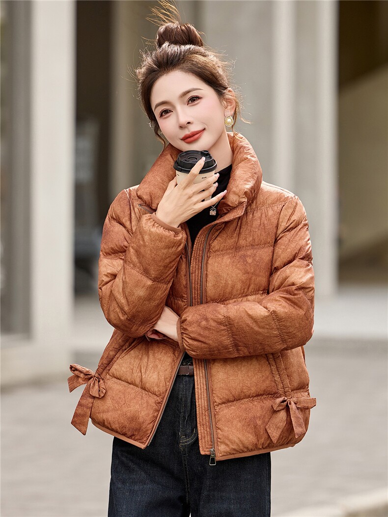 现货！2025年冬季保暖刺绣羽绒服女小个子贵夫人无帽立领加厚上衣,女装羽绒服,沐七七