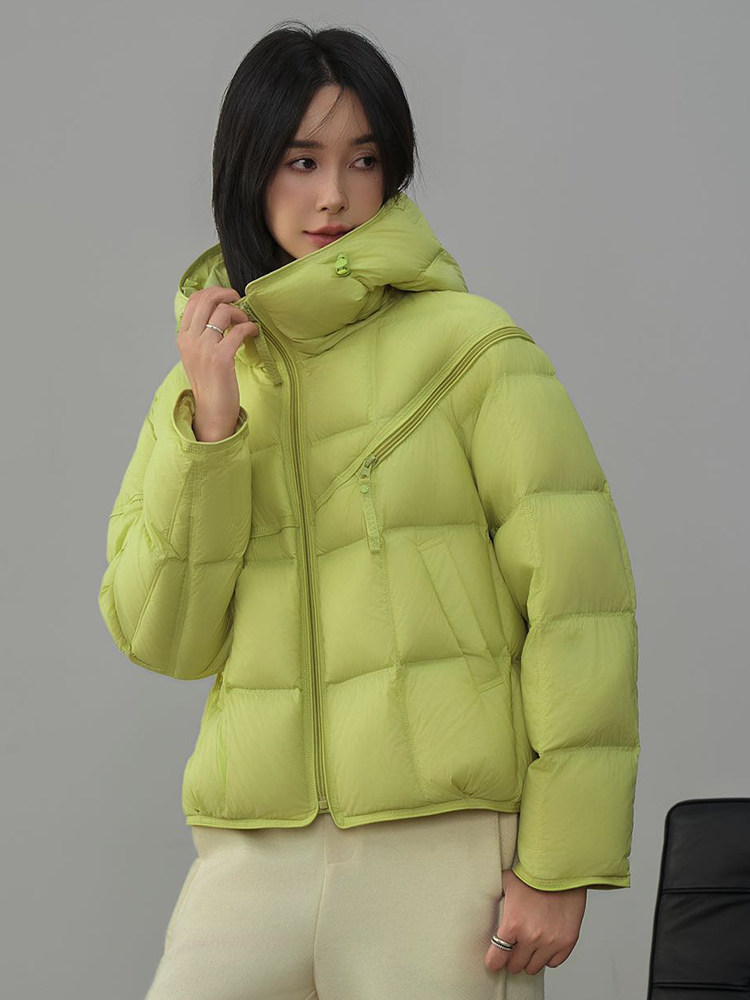 2025年冬季休闲风保暖常规90白鸭绒,女装羽绒服,阳光伊恋