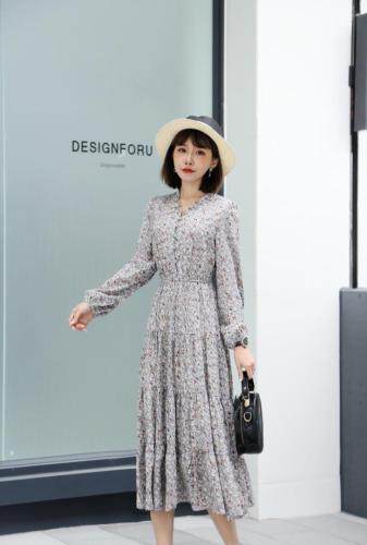 法式小碎花连衣裙，女装连衣裙，蜜雪·薇琪