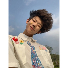 蜡笔涂鸦领带短袖衬衫男学院风花卉刺绣衬衣设计感小众情侣装外套，男装T恤，星座1007（原301D）