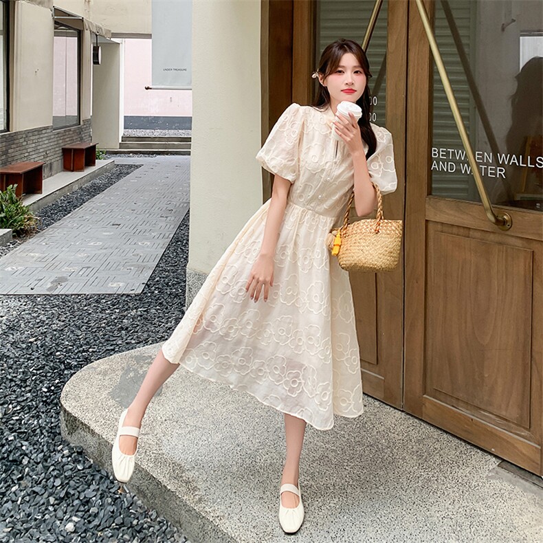 夏季新款女装2025年收腰显瘦海边度假风网纱蕾丝气质连衣裙长裙,女装连衣裙,小九月