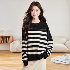 2025秋冬新款100%羊毛条纹拼色针织衫女宽松圆领套头毛衣慵懒风，女装羊毛衫，艾米