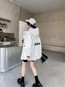 春款风衣外套爆,女装风衣,轩轩·魅丽依族