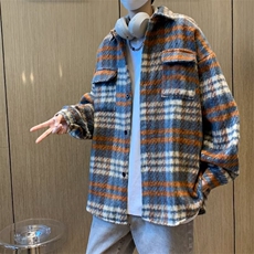 红色