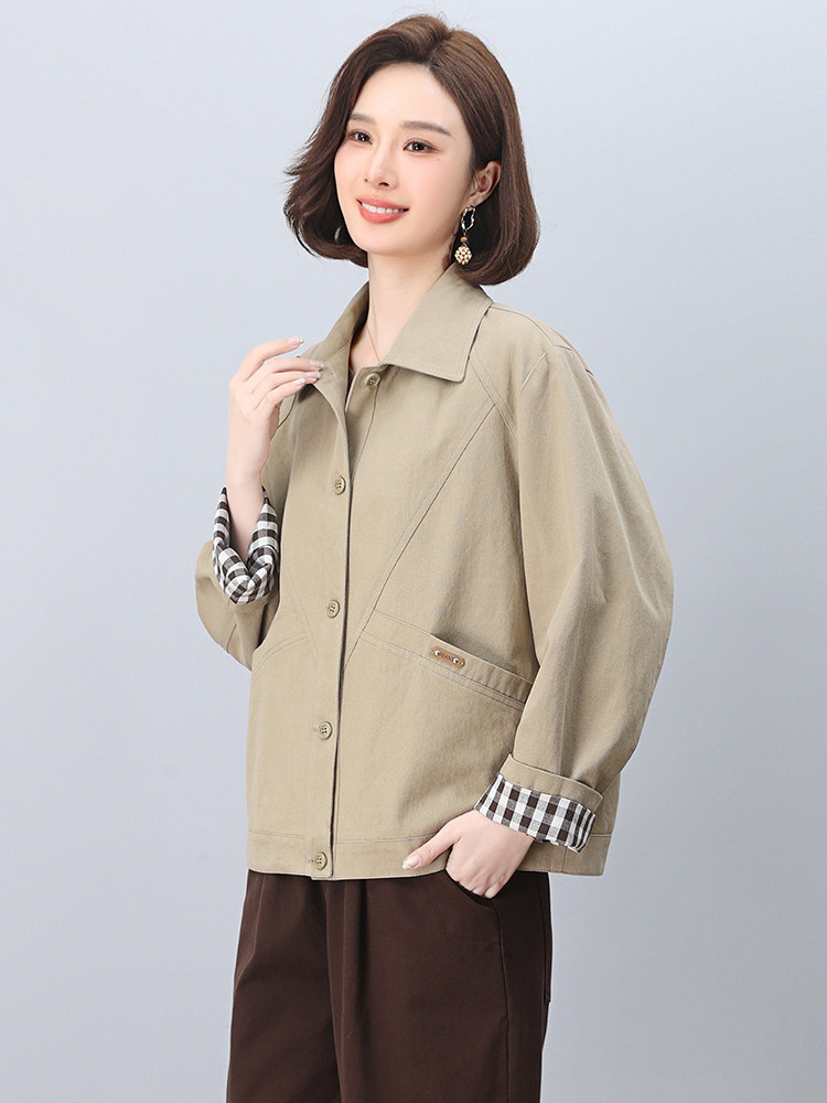 外套女款春秋2025新款短款休闲大码宽松减龄洋气中年妈妈夹克外套,女装短外套,忆绮罗
