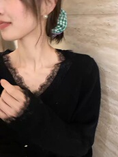 法式高级感蕾丝V领针织羊毛衫女白色气质薄款精致显瘦毛衣外套，女装针织衫/毛衣，雪真羊绒