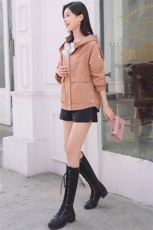 连帽短外套宽松百搭女士秋季外套2025新款秋冬风衣显瘦遮肉上衣女，女装风衣，依万里