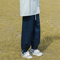 蓝色