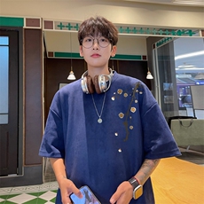 藏青色