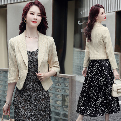 2023秋季时尚简约大方气质优雅收腰显瘦休闲修身百搭潮流短外套，女装短外套，婵米儿