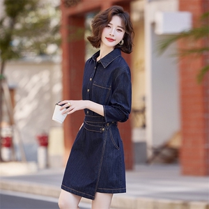 欧货高端设计感牛仔裙连衣裙春新款女时髦显瘦小个子中长裙子图片