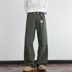 军绿色