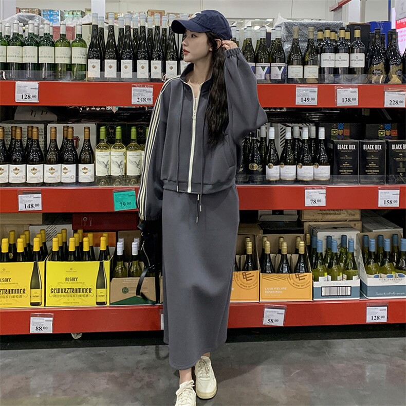 灰色休闲运动卫衣女2025春秋季新款韩系减龄显瘦半身裙,女装西装,一九零