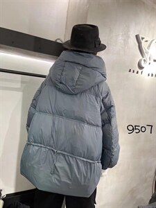 冬季新款休闲款羽绒服图片