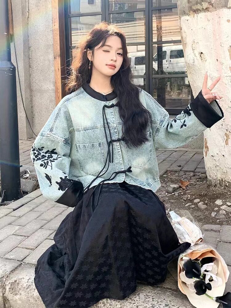 『新中式牛仔』国风设计感盘扣绣花马面裙外套女,女装牛仔外套,喜见多金