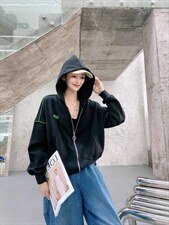 2022春款现货字母印花连帽卫衣外套，女装卫衣/绒衫，金漫莎