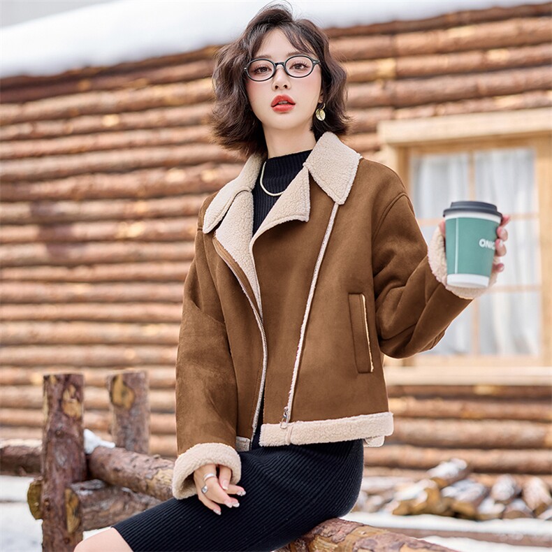 冬季加厚保暖皮毛一体外套女2024新款小个子短款羊羔毛机车服棉衣,女装短外套,慕依路