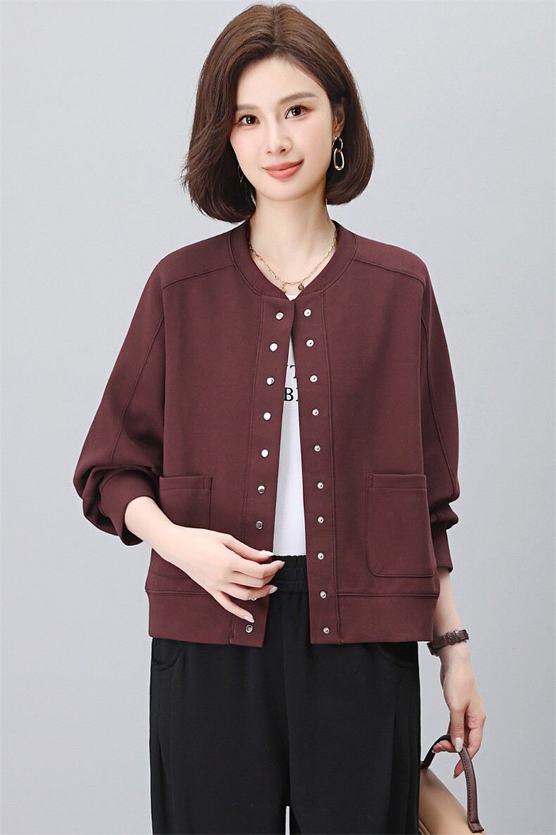 春秋装时尚多扣棒球服开衫卫衣女宽松显瘦上衣短外套中老年妈妈装,女装短外套,璐依舞