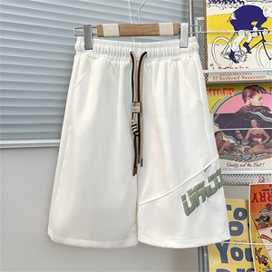 港风夏款男短裤鹿皮绒字母发泡印花拼接宽松五分裤D1072 P35图片