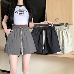 美式工装短裤女夏季2024新款抽绳小个子冰丝速干显瘦阔腿热裤图片