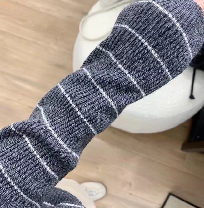 春秋款V领精纺羊毛开衫女条纹拼色长袖针织毛衣宽松慵懒外套上衣,针织衫/毛衣,鑫之绒