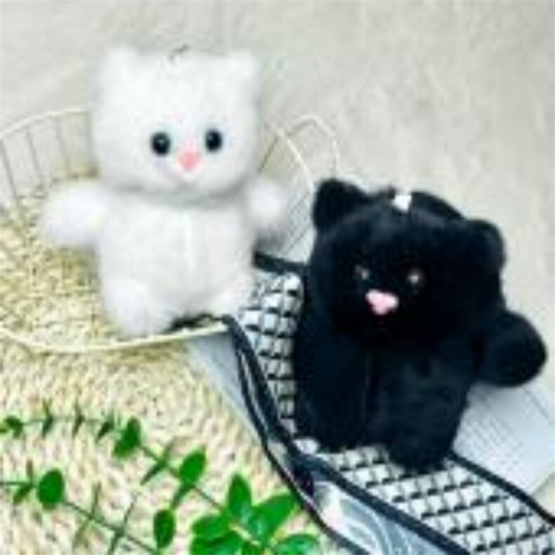 嘟嘟猫挂件，诚责毛绒玩具厂