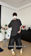 24T101-特P45夏装潮流圆领领口手工钉珠装饰男女短袖T恤，男装T恤，电商B327