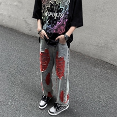 红色